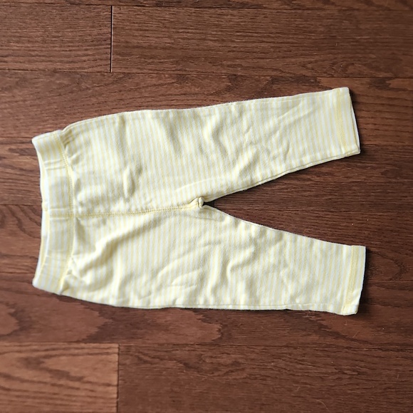 Old Navy Girls Bottoms - 12-18 Months - Carters, Old Navy, Stripes, Polka Dots - Picture 5 of 8